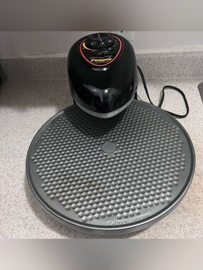 Presto Pizzazz Plus Rotating Pizza Oven 
0343003 Dual Element Electric